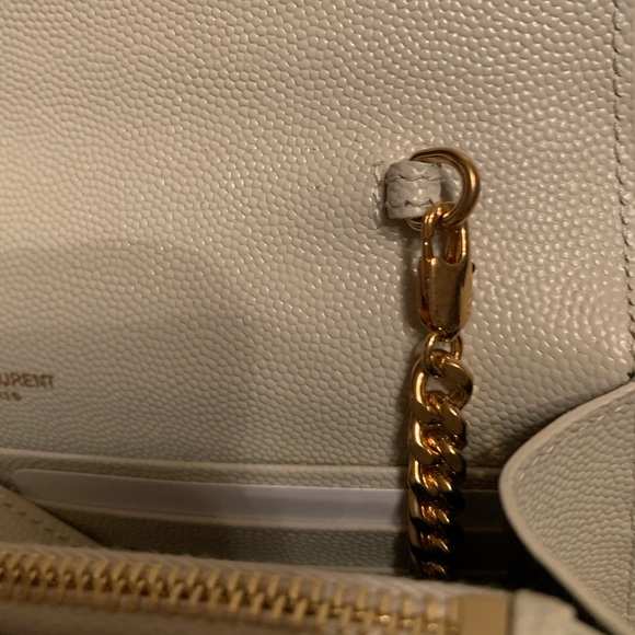 Saint Laurent Kate Wallet on Chain Bag - Picture 4 of 6